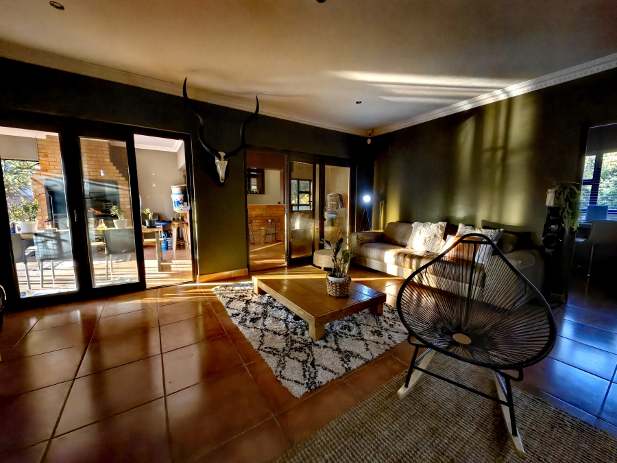 Commercial Property for Sale in Waterglen A H North West